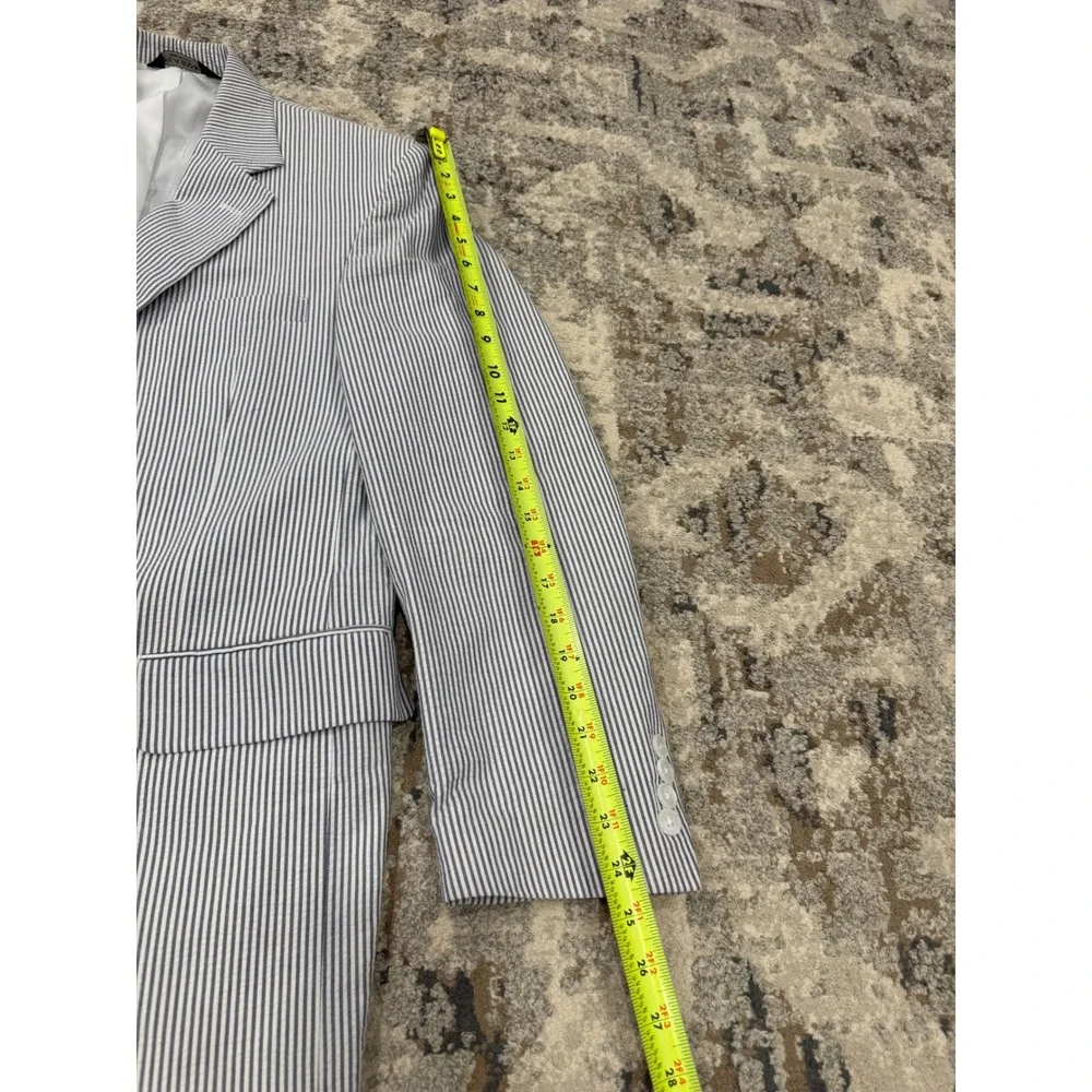 Jos A Bank Mens 42R Seersucker Blazer Blue White Striped Sport Coat 2 Button